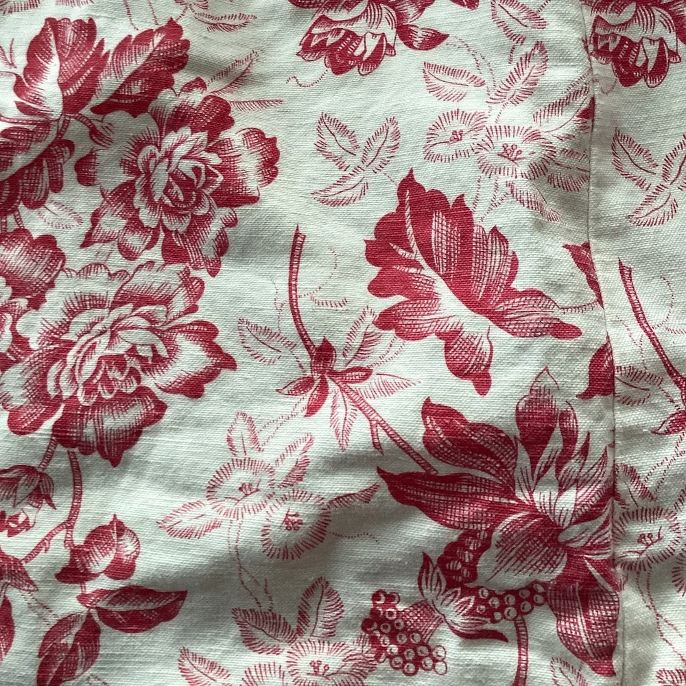 J. Crew Floral Pencil Skirt Size 4 Linen Cotton Blend White with Red Flowers